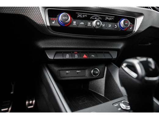 Audi A1 allstreet 30 TFSI Advanced edition | S-Line Interieur | Adaptive Cruise Control | Stoelverwarming | ActivLease financial lease