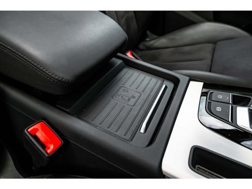 Audi Q5 50 TFSI e S edition Competition 299PK | Trekhaak | Luchtvering | Panorama Dak | Massage Stoelen |... ActivLease financial lease