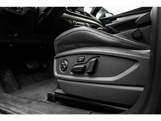 Audi Q5 50 TFSI e S edition Competition 299PK | Trekhaak | Luchtvering | Panorama Dak | Massage Stoelen |... ActivLease financial lease