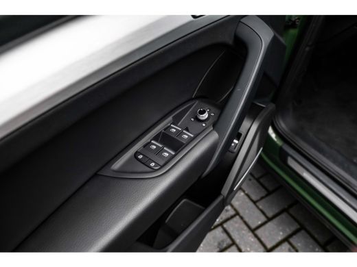 Audi Q5 50 TFSI e S edition Competition 299PK | Trekhaak | Luchtvering | Panorama Dak | Massage Stoelen |... ActivLease financial lease