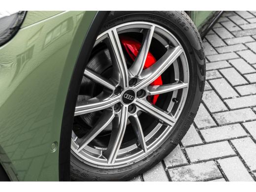 Audi Q5 50 TFSI e S edition Competition 299PK | Trekhaak | Luchtvering | Panorama Dak | Massage Stoelen |... ActivLease financial lease