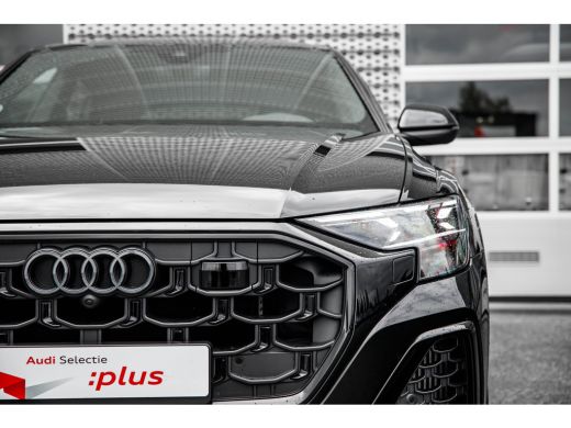 Audi Q8 60 TFSI e quattro Pro Line S Competition | Panoramadak | Trekhaak | Remote Park | Massage | Bang ... ActivLease financial lease