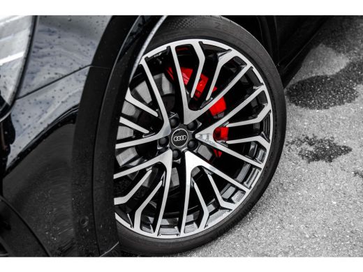 Audi Q8 60 TFSI e quattro Pro Line S Competition | Panoramadak | Trekhaak | Remote Park | Massage | Bang ... ActivLease financial lease