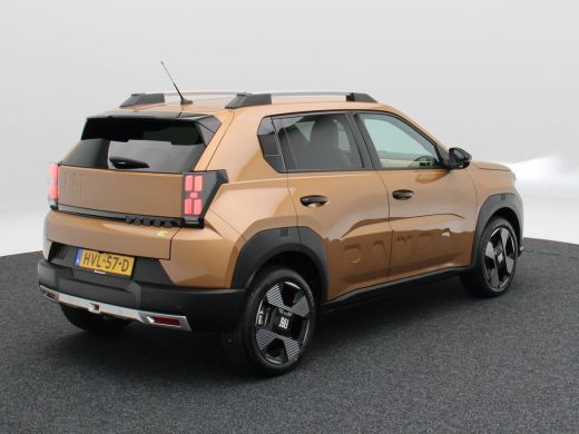 Fiat Grande Panda La Prima 113 PK 44 kWh | Stoel/Stuurverwarming | Voorruitverwarming | Cruise Control | Navigatie ... ActivLease financial lease