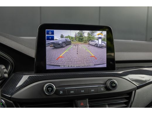 Ford Focus 1.0 EcoBoost ST Line Business | 100% dealer o.h. | Parkeer-camera | Keyless Entry | Apple carplay... ActivLease financial lease