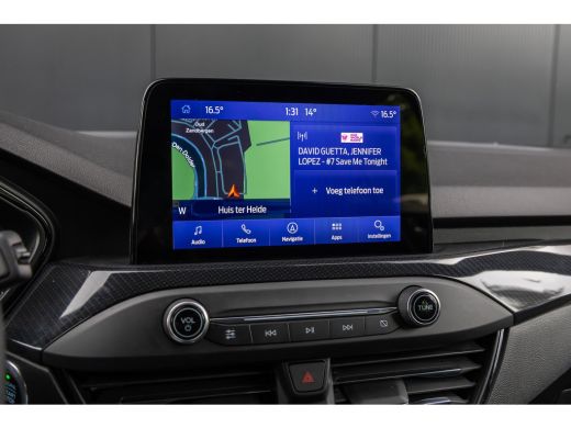 Ford Focus 1.0 EcoBoost ST Line Business | 100% dealer o.h. | Parkeer-camera | Keyless Entry | Apple carplay... ActivLease financial lease