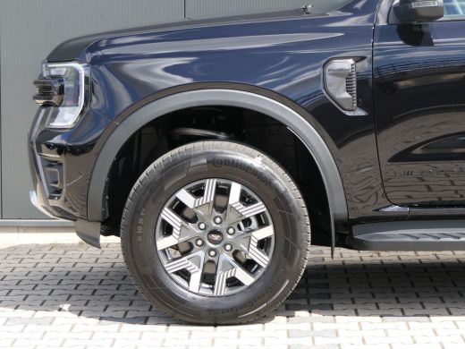 Ford Ranger Wildtrak Double Cab 2.3 PHEV | Power Rollertop | Trekhaak | Camera | 5-Persoons | Leder | Stoelve... ActivLease financial lease