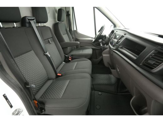 Ford Transit 2.0 TDCI L3H2 | Airco | Cruise | 3 Zits | 2xSchuifdeur | Parkeersens. ActivLease financial lease