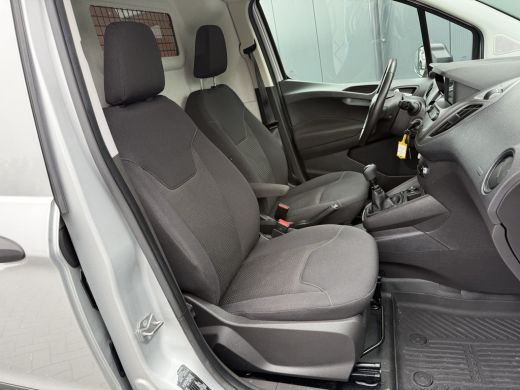 Ford Transit Courier 1.5 TDCI / 1e EIGENAAR / 23.338 KM!! / AIRCO / PDC / NAVI / DAB ActivLease financial lease