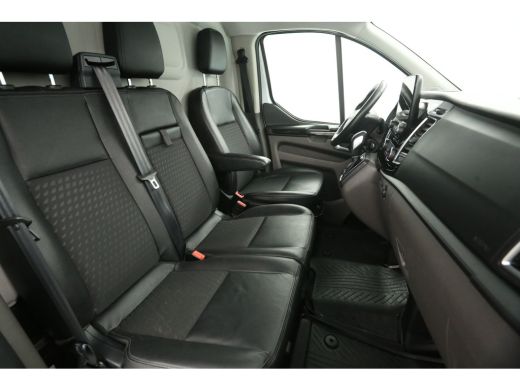 Ford Transit Custom 2.0 TDCI L1H1 Sport 185PK | Aut. | Airco | Camera | Cruise | 3 Zits | Carplay | 2xSchuifdeur ActivLease financial lease