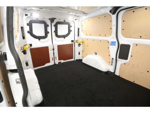 Ford Transit Custom 2.0 TDCI L1H1 Sport 185PK | Aut. | Airco | Camera | Cruise | 3 Zits | Carplay | 2xSchuifdeur ActivLease financial lease