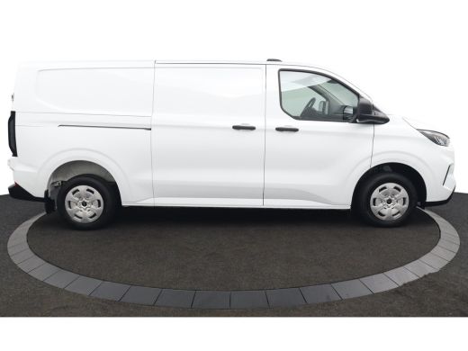 Ford Transit Custom 300 2.0 TDCI L2H1 Trend | CarPlay/Android Auto | Laadruimte Pakket | Cruise Control | Parkeersens... ActivLease financial lease