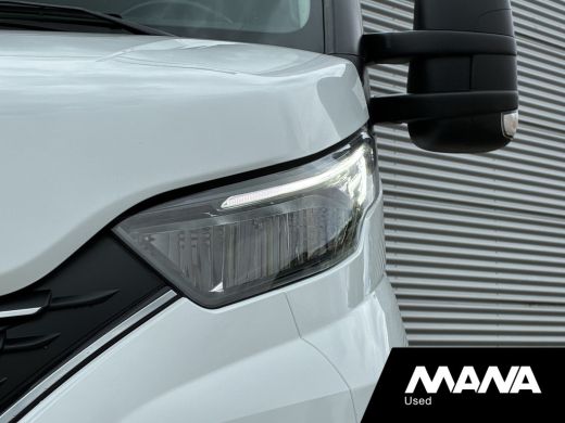 Iveco Daily 35S18 180pk 3.0L L2LH2 Hi-Matic Automaat Imperiaal Trekhaak Cruise Camera Climate Control ActivLease financial lease