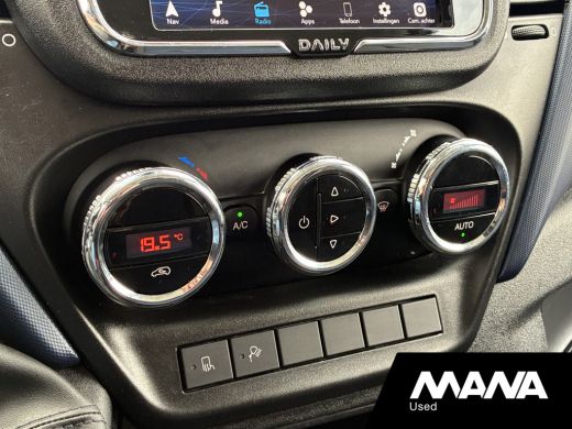 Iveco Daily 35S18 180pk 3.0L L2LH2 Hi-Matic Automaat Imperiaal Trekhaak Cruise Camera Climate Control ActivLease financial lease