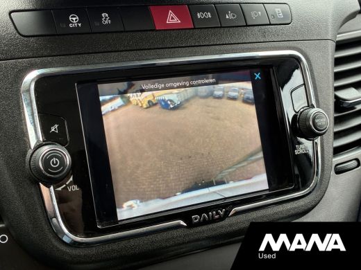 Iveco Daily 35S18 180pk 3.0L L2LH2 Hi-Matic Automaat Imperiaal Trekhaak Cruise Camera Climate Control ActivLease financial lease