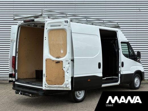 Iveco Daily 35S18 180pk 3.0L L2LH2 Hi-Matic Automaat Imperiaal Trekhaak Cruise Camera Climate Control ActivLease financial lease