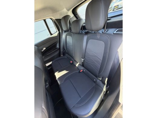 Jeep Avenger 100pk Altitude (Camera - Keyless Entry - Adaptieve Cruise Controle - Elektrische Klep - JBL - LED... ActivLease financial lease