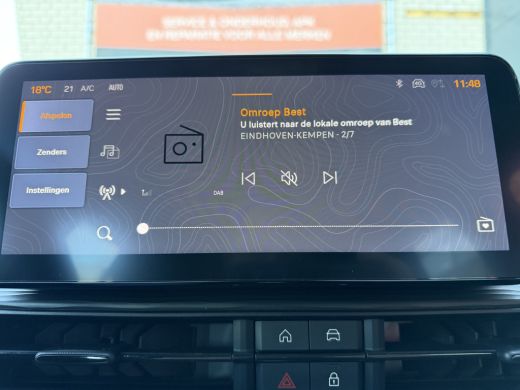 Jeep Avenger 100pk Altitude (Camera - Keyless Entry - Adaptieve Cruise Controle - Elektrische Klep - JBL - LED... ActivLease financial lease