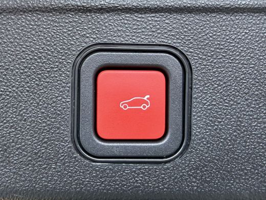 Jeep Avenger 100pk Altitude (Elektrische Klep - JBL - Keyless Entry - Adaptieve Cruise Controle - LED - 17"inc... ActivLease financial lease