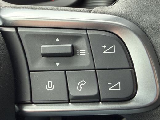 Jeep Avenger 100pk Altitude (Elektrische Klep - JBL - Keyless Entry - Adaptieve Cruise Controle - LED - 17"inc... ActivLease financial lease