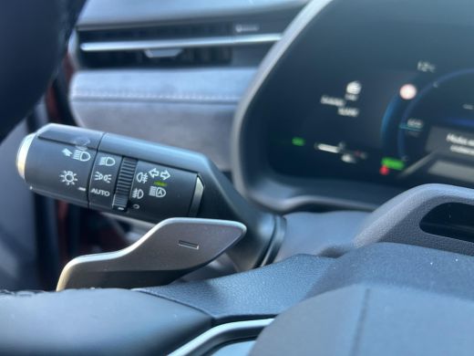 Lexus LBX 1.5 Hybrid Cool Advanced ActivLease financial lease