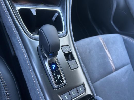 Lexus LBX 1.5 Hybrid Cool Advanced ActivLease financial lease