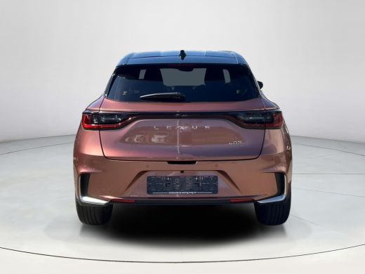 Lexus LBX 1.5 Hybrid Cool Advanced ActivLease financial lease