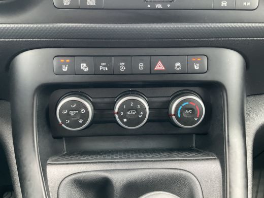 Mercedes-Benz Citan 112 CDI L1 Pro Carplay Stoelverw. Led Trekhaak(1500kg) ActivLease financial lease