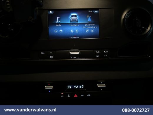 Mercedes-Benz Sprinter 316 CDI 164pk 3500kg Trekhaak L2H2 Euro6 Airco | Camera | Apple Carplay Cruisecontrol, Android Au... ActivLease financial lease