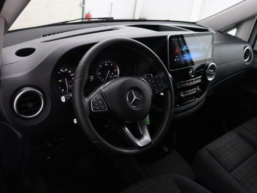 Mercedes-Benz Vito 114 CDI Extra Lang | Oprijplaat | Trekhaak | Camera | Stoelverwarming | 19'' | Cruise control | B... ActivLease financial lease