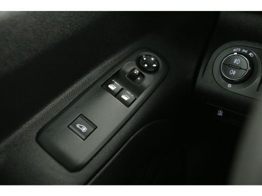 Opel Combo 1.5D L2 102PK | Airco | Cruise | 2xSchuifdeur | Kasten | Parkeersens. ActivLease financial lease