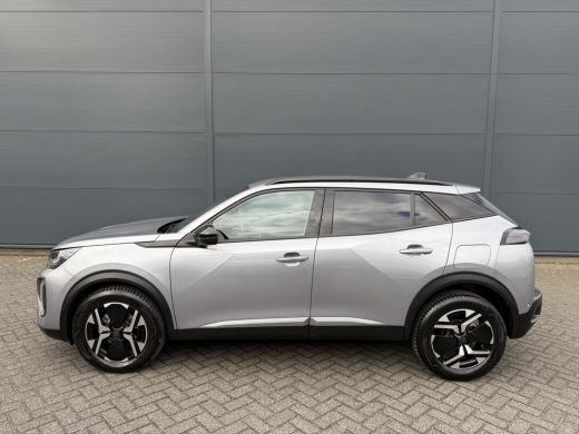 Peugeot 2008 100pk Allure Pack (360gr Camera - Keyless Entry - Adaptieve Cruise Controle - LED - Parkeersensor... ActivLease financial lease