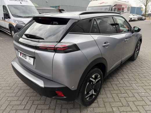 Peugeot 2008 100pk Allure Pack (360gr Camera - Keyless Entry - Adaptieve Cruise Controle - LED - Parkeersensor... ActivLease financial lease