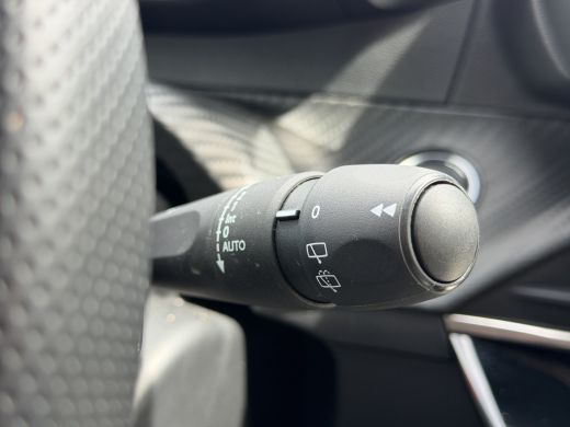 Peugeot 208 1.2 Hybrid 145 e-DCS6 GT Full LED | Keyless | Camera | Sfeerverlichting | Full map navigatie | Ca... ActivLease financial lease