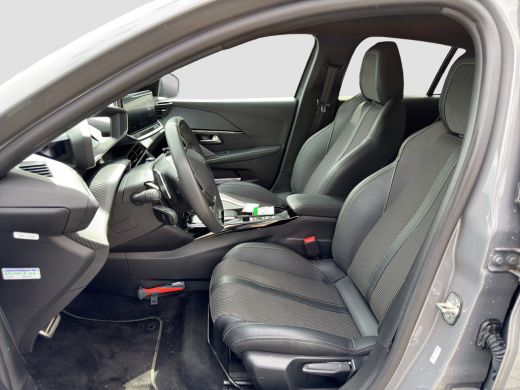 Peugeot 208 1.2 Hybrid 145 e-DCS6 GT Full LED | Keyless | Camera | Sfeerverlichting | Full map navigatie | Ca... ActivLease financial lease
