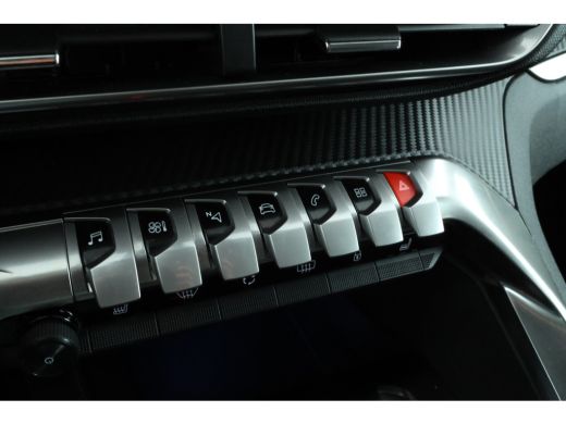 Peugeot 5008 1.5 BlueHDI Allure Pack Business 7 Persoons, Navigatie, Climate, trekhaak, ActivLease financial lease