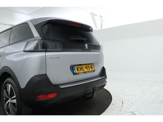 Peugeot 5008 1.5 BlueHDI Allure Pack Business 7 Persoons, Navigatie, Climate, trekhaak, ActivLease financial lease