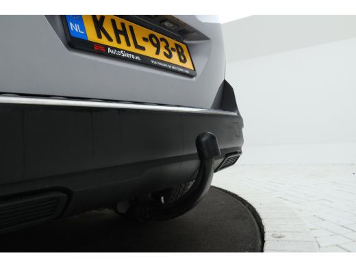 Peugeot 5008 1.5 BlueHDI Allure Pack Business 7 Persoons, Navigatie, Climate, trekhaak, ActivLease financial lease
