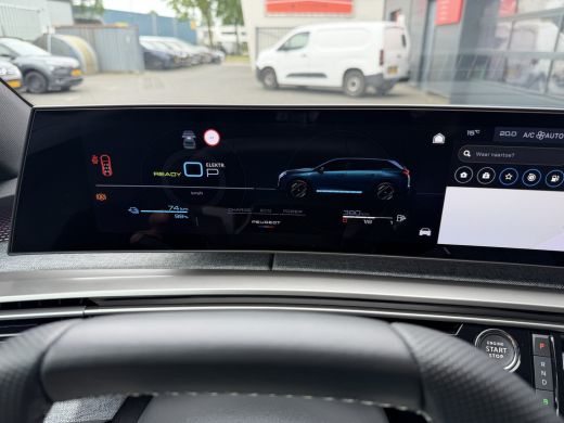 Peugeot 5008 225pk Plug-in Hybrid GT (Elektrische Klep - AGR stoelen incl verwarming/massage/geheugen - Adapti... ActivLease financial lease