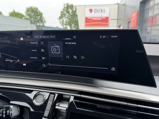 Peugeot 5008 225pk Plug-in Hybrid GT (Elektrische Klep - AGR stoelen incl verwarming/massage/geheugen - Adapti... ActivLease financial lease