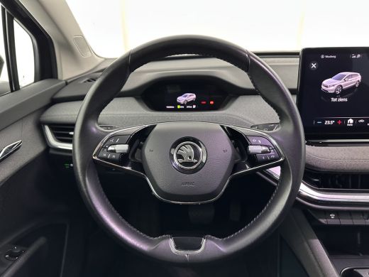 Skoda Enyaq iV 60 [ 3-Fase-11kW ] {SoH-88%} (INCL-BTW) *LEATHER-FABRIC | FULL-LED | DIGI-COCKPIT | CAMERA | KEYL... ActivLease financial lease