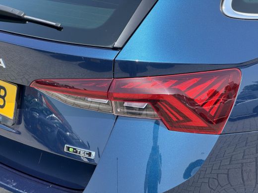 Skoda Octavia Combi 1.0 e-TSI Business Edition Plus NL-AUTO | PANODAK | LEDER | CAMERA ActivLease financial lease