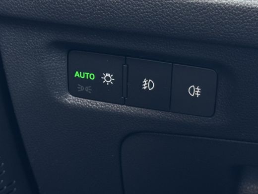 Skoda Octavia Combi 1.0 e-TSI Business Edition Plus NL-AUTO | PANODAK | LEDER | CAMERA ActivLease financial lease