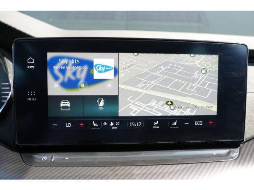 Skoda Octavia Combi 1.4 TSI iV 245pk RS | Trekhaak | Keyless | 18" | Head-Up | Adaptive Cruise ActivLease financial lease