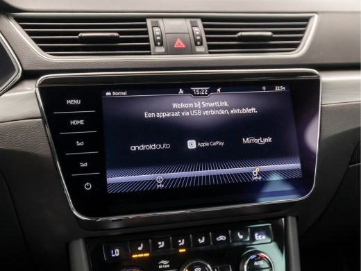 Skoda Superb Combi 1.4 TSI iV Business Sport 218Pk Automaat (VIRTUAL COCKPIT, APPLE CARPLAY, GROOT NAVI, MEMOR... ActivLease financial lease