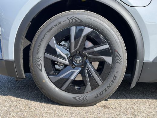 Toyota C-HR+ First Edition 77 kWh | Manhattan grey | Demonstratie auto | ActivLease financial lease