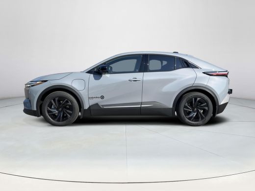 Toyota C-HR+ First Edition 77 kWh | Manhattan grey | Demonstratie auto | ActivLease financial lease