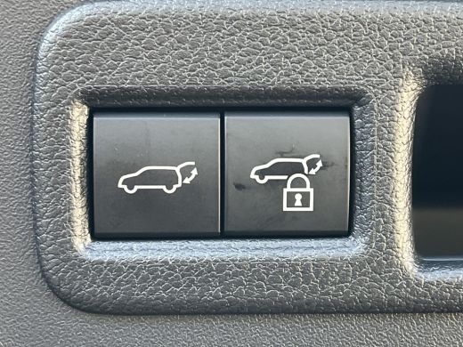 Toyota C-HR+ First Edition 77 kWh | Manhattan grey | Demonstratie auto | ActivLease financial lease