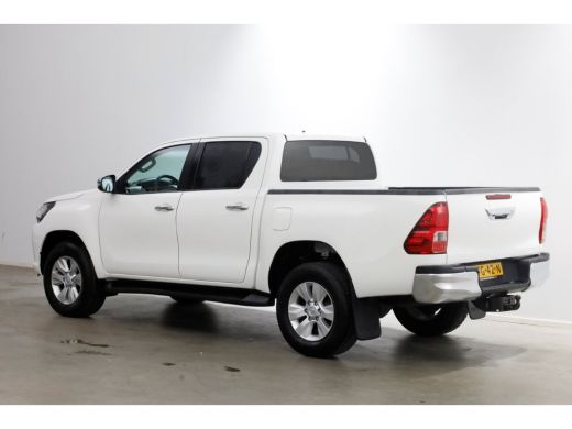 Toyota Hilux 2.4 D-4D-F 150pk E6 4WD 4x4 Double Cab Automaat 03-2020 ActivLease financial lease