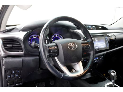 Toyota Hilux 2.4 D-4D-F 150pk E6 4WD 4x4 Double Cab Automaat 03-2020 ActivLease financial lease